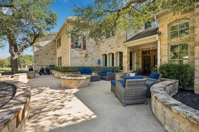 Building Photo - 8403 Horseshoe Ledge