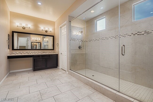 Building Photo - 6823 Willowcroft St