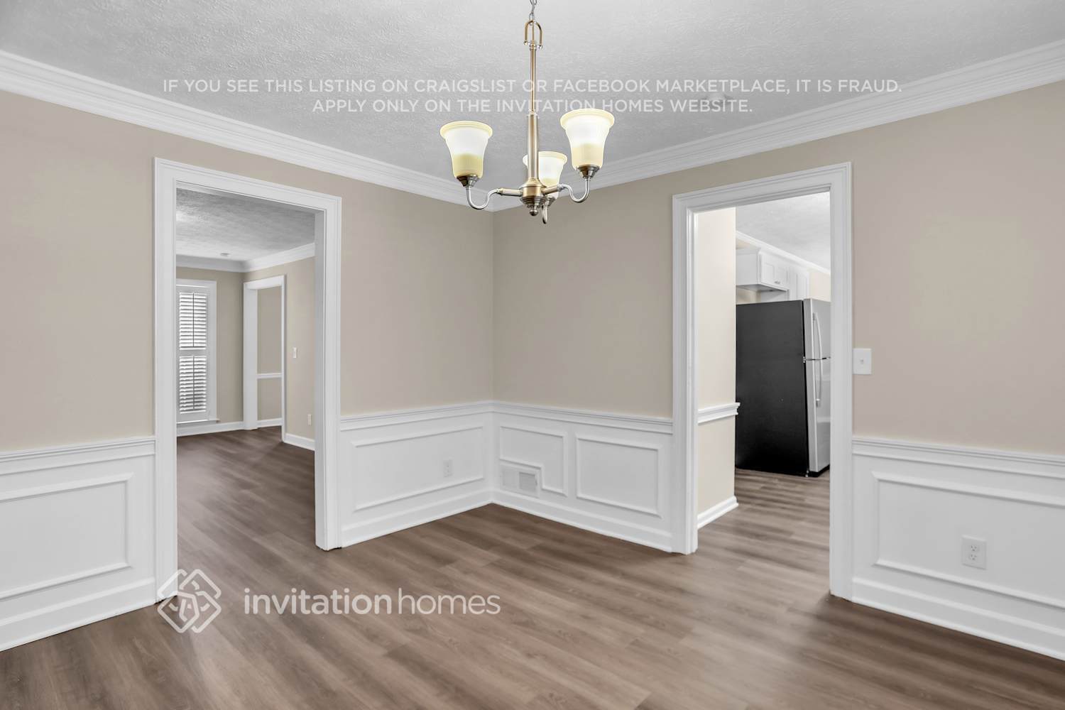 Building Photo - 4011 Colonial Dr SW