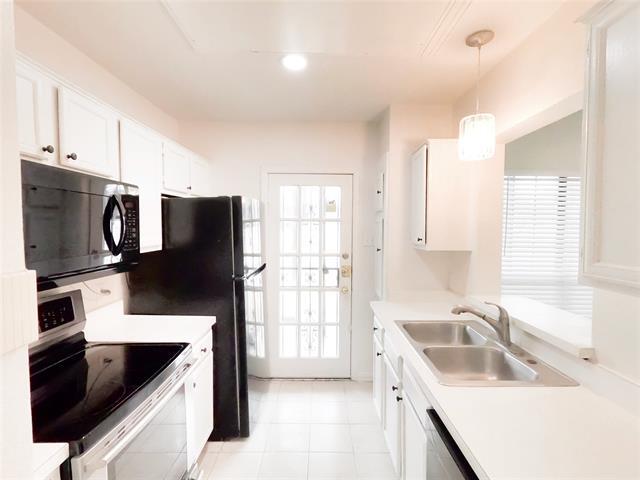 Building Photo - 3904 Rawlins St