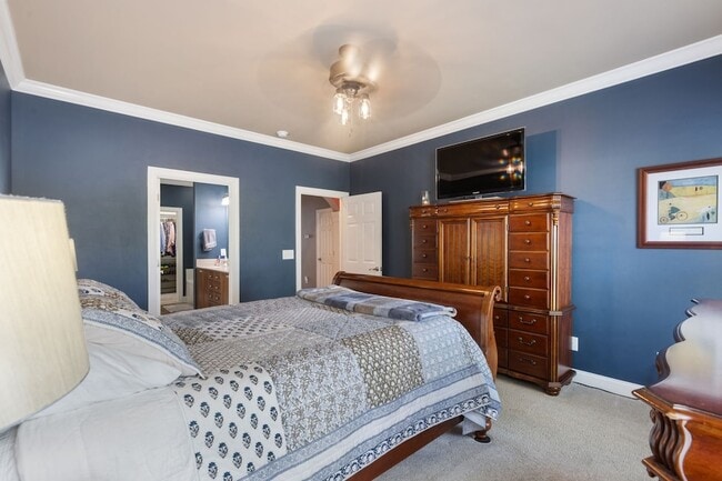 Building Photo - 1140 Frenchtown Ln