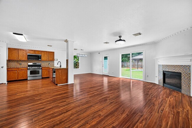 Building Photo - 634 Hawthorne Pasture Rd