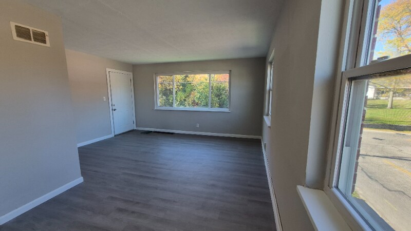 Building Photo - 4286 Catalpa Dr.