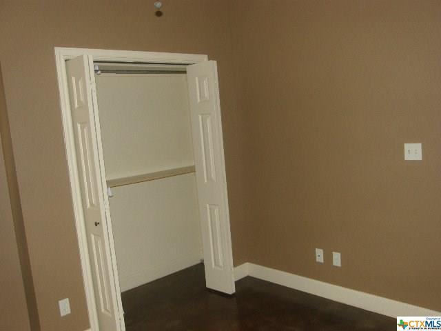 Building Photo - 2222 Gruene Lake Dr