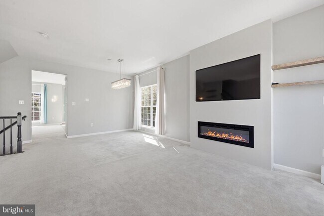 Building Photo - 14257 Hunters Run Way