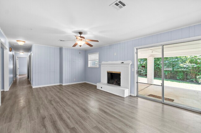 Building Photo - 5854 E 46th Pl