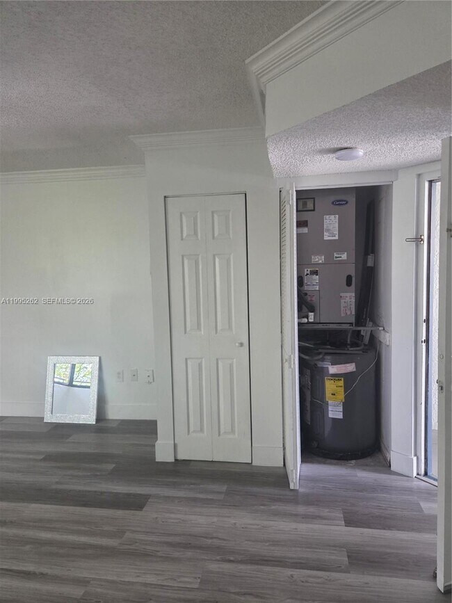 Building Photo - 8365 SW 152nd Ave