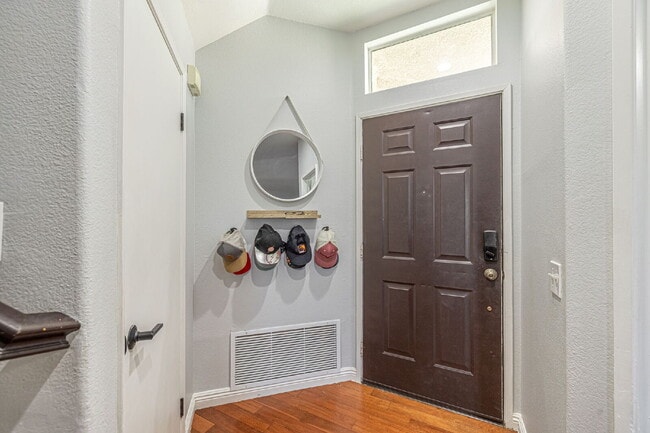 Building Photo - 3 Bedroom Home in The Gated Marigold Tract...