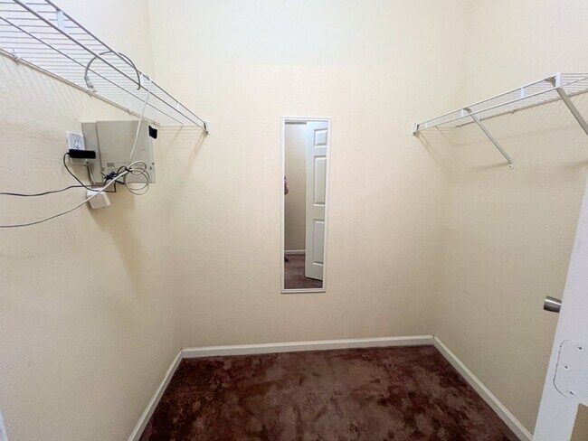 Building Photo - 2/2.5 Town Home in Magnolia Place Available NOW!