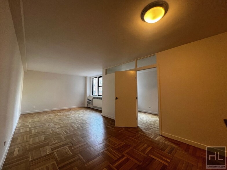 Building Photo - East 79th Street