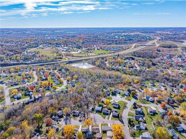 Building Photo - 112514 E Washington Ln