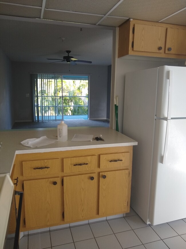 Building Photo - 2440 SE Ocean Blvd