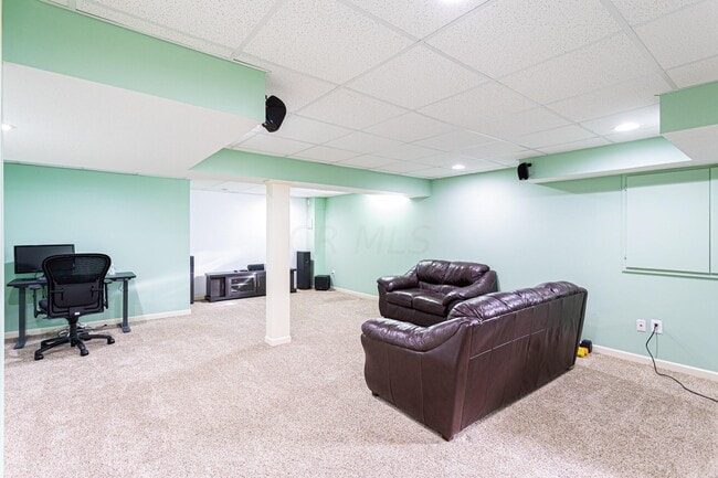 Building Photo - 5830 Prospect Ln