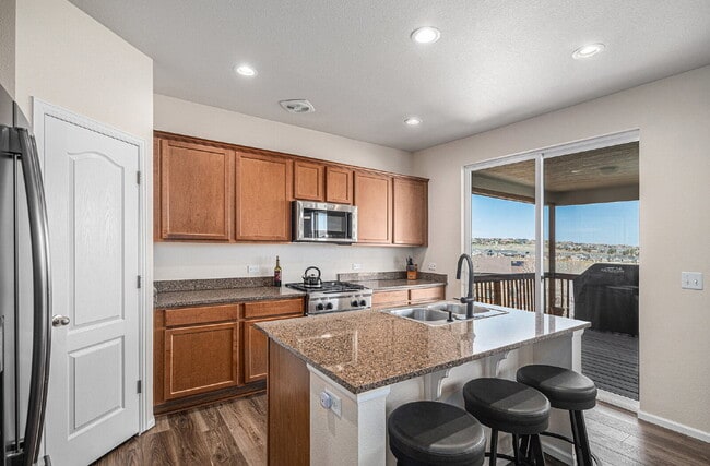Building Photo - 7725 Sabino Ln