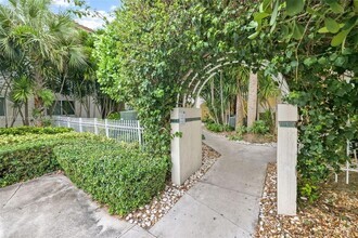 Building Photo - 3605 NE 207th St