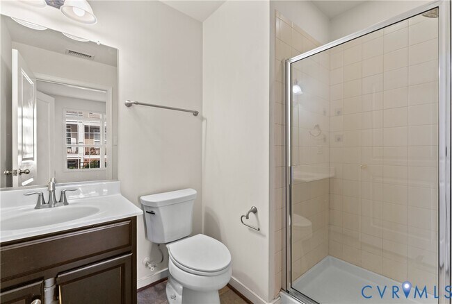 Building Photo - 3904 Village Townes Walk