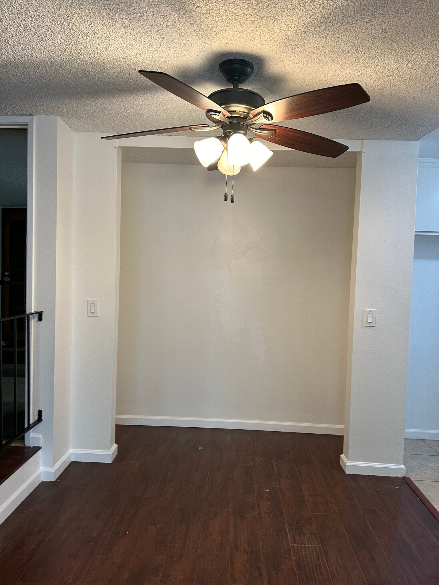 Building Photo - 3565 Linden Ave
