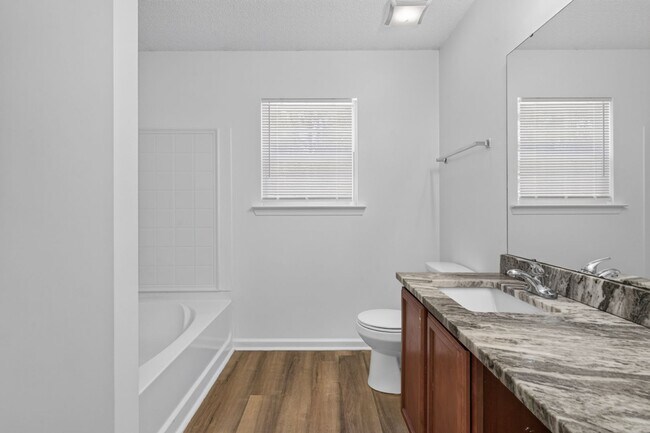 Building Photo - 20 Kimpton Dr