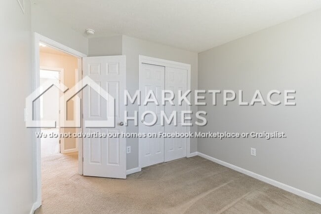 Building Photo - 3045 Republic Way