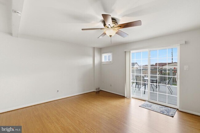 Building Photo - 3351 Morning Glory Rd