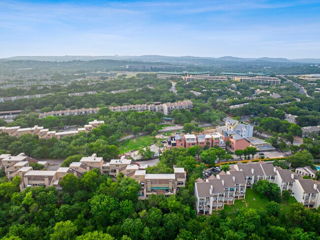 Building Photo - 1707 Spyglass Dr