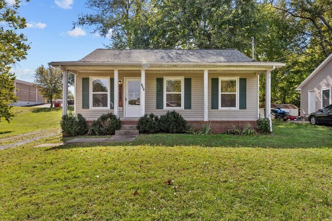 Primary Photo - 133 E Street Clarksville, TN 37042