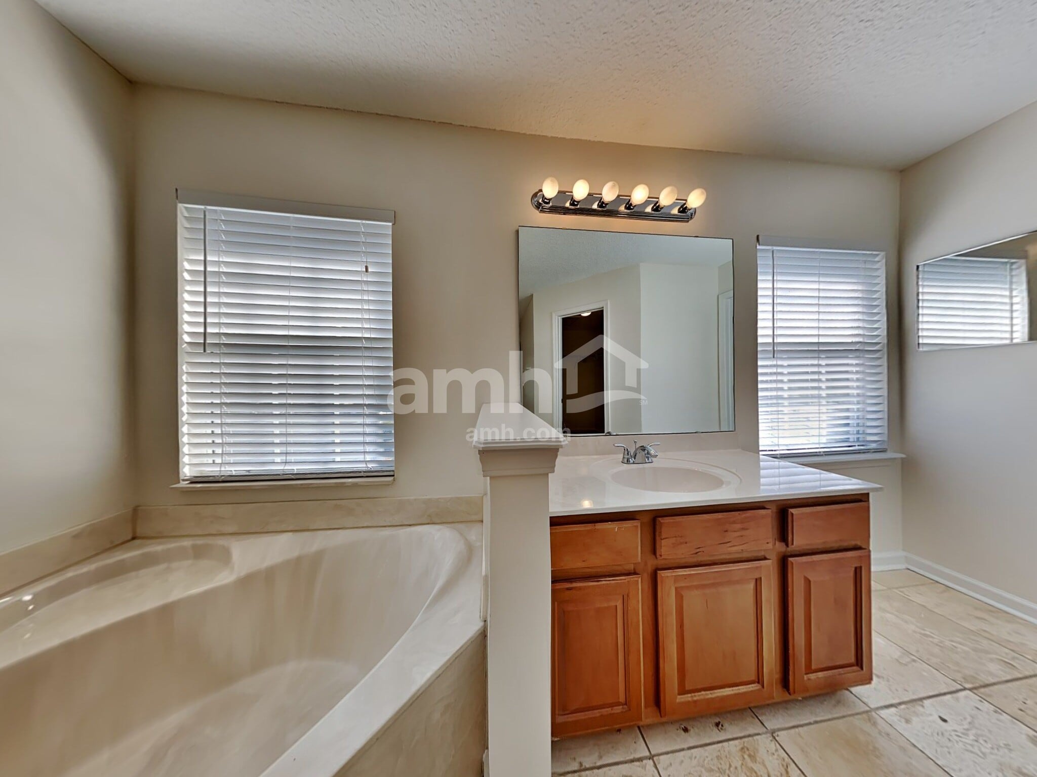 Building Photo - 1447 River of May St