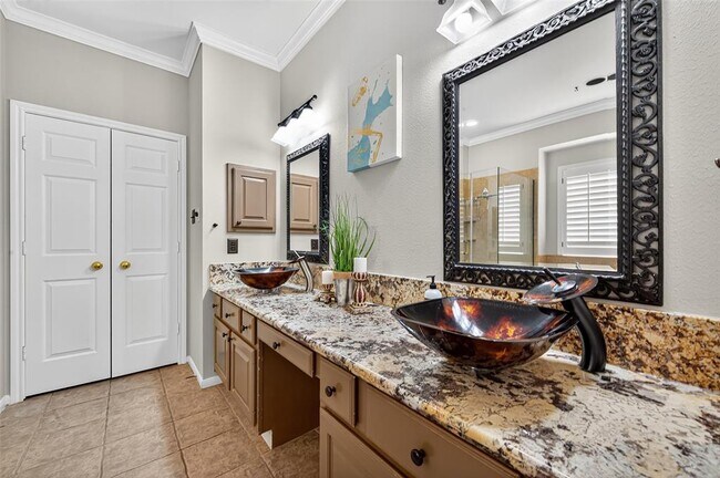 Building Photo - 6415 Adobe Trails Dr