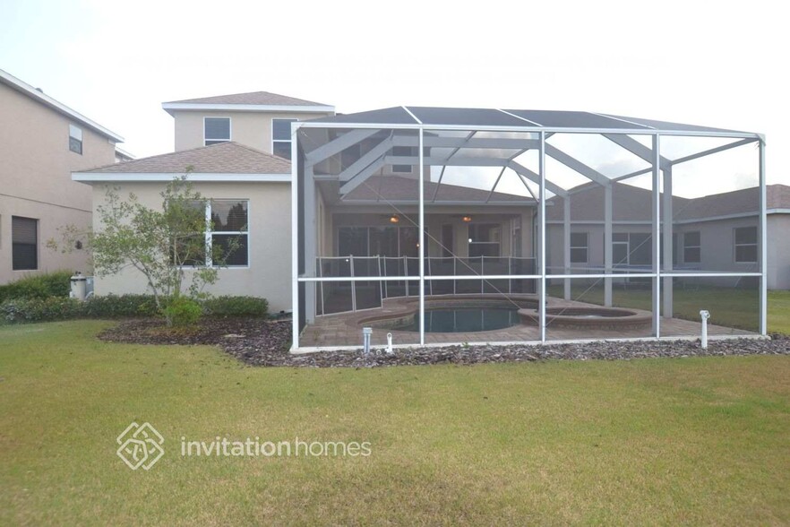 Building Photo - 15733 Butterfish Pl