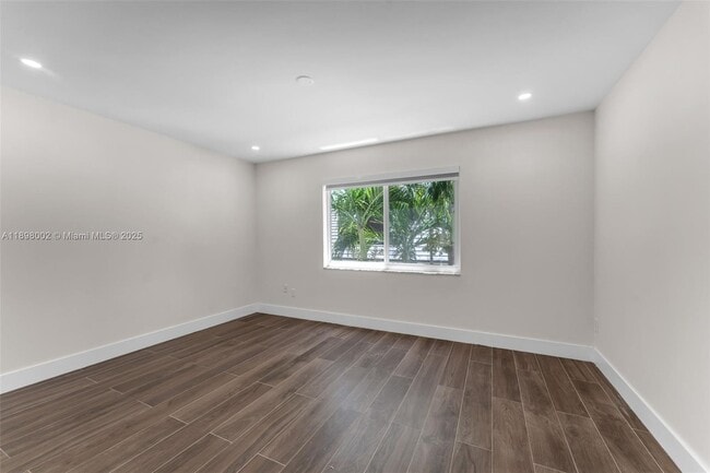 Building Photo - 7707 Camino Real