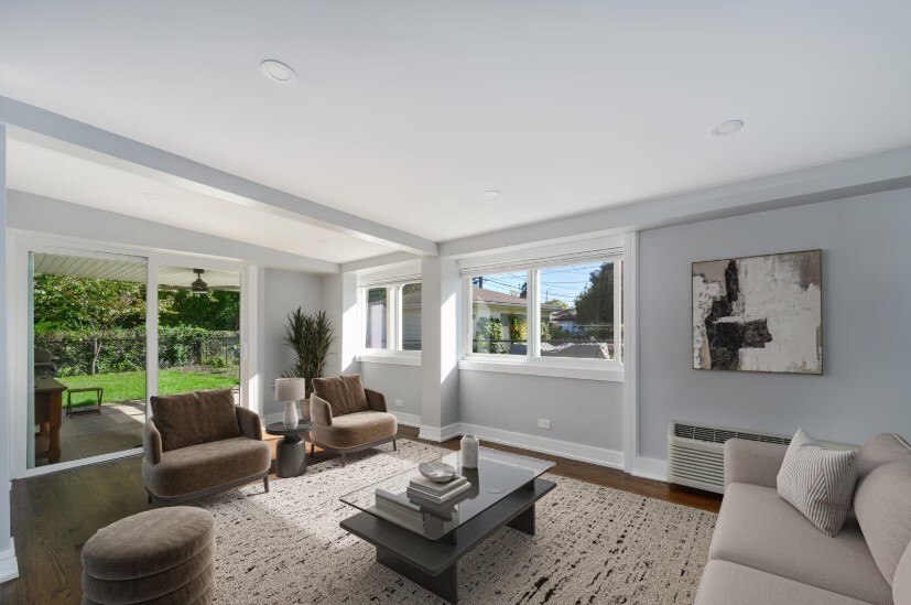 Building Photo - 7225 E Prairie Rd