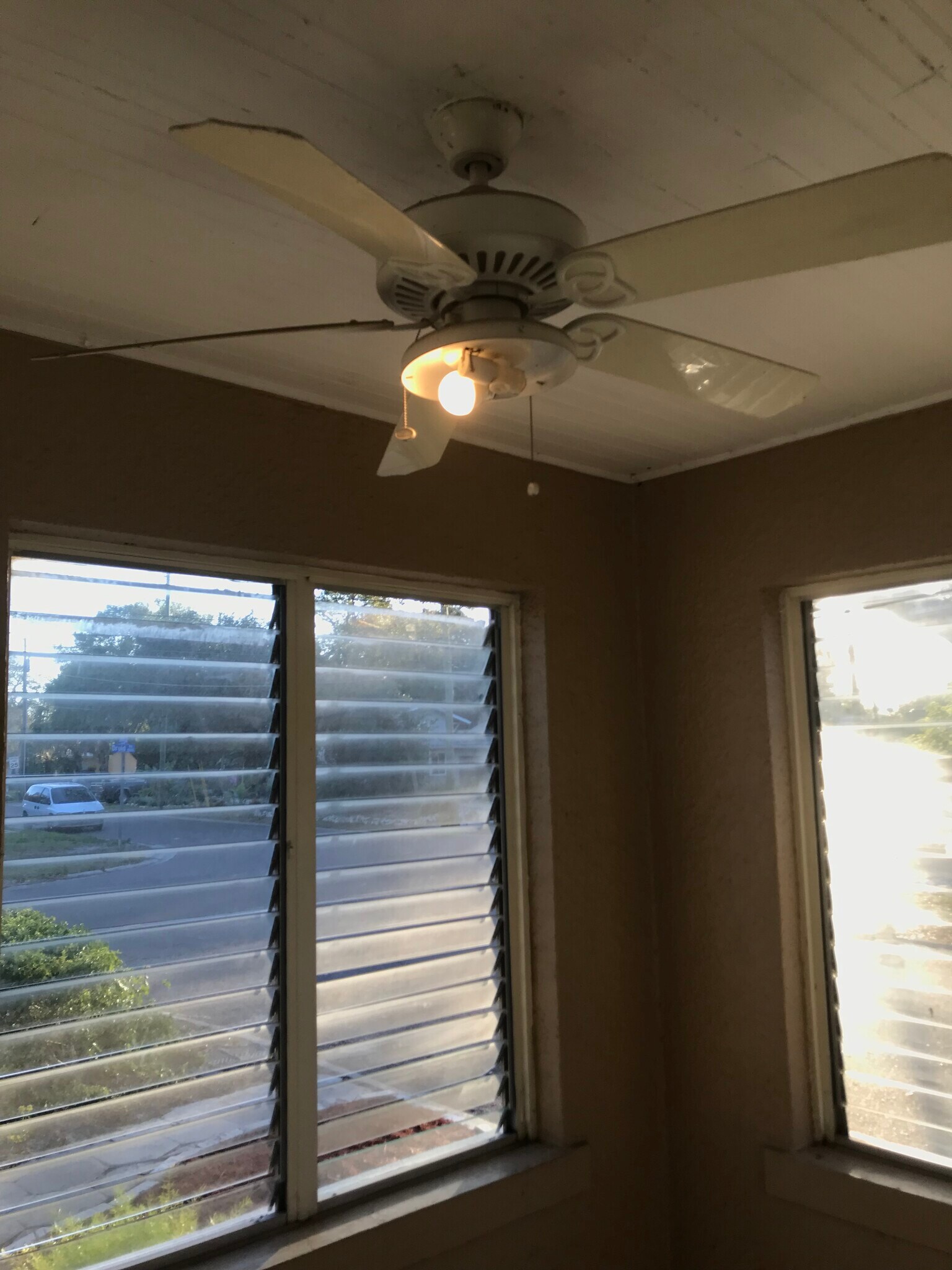 Building Photo - 994 Druid Rd E