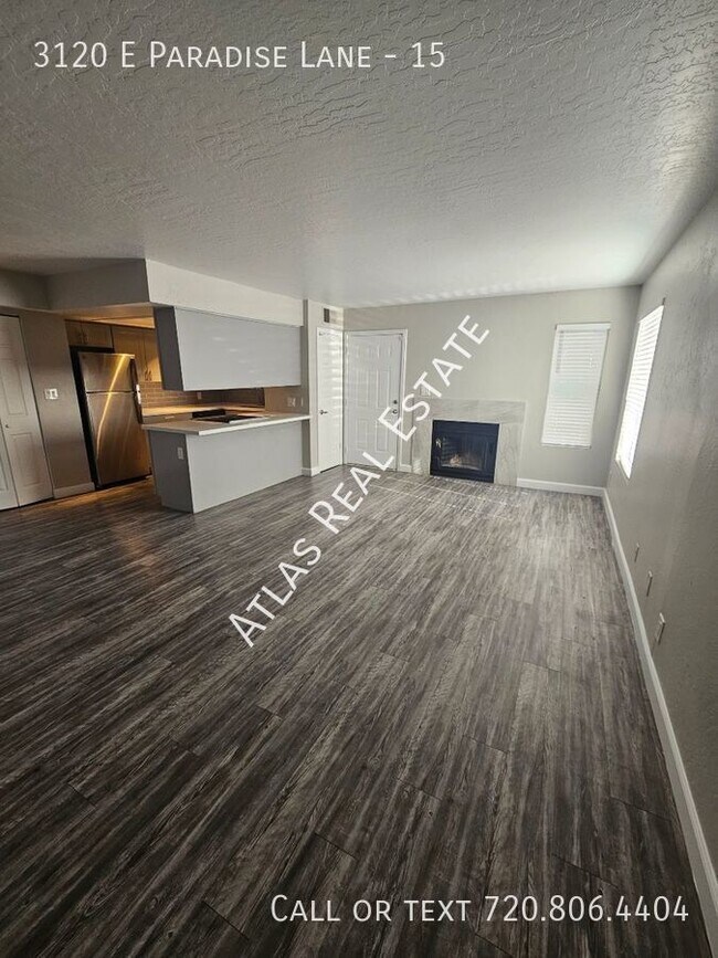 Building Photo - ONE MONTH FREE!!  PHOENIX TOWNHOME WITH PR...