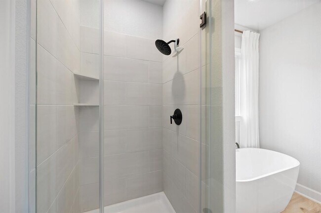 Building Photo - 114 Nandina Path