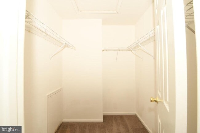 Building Photo - 7802 Mistic View Ct
