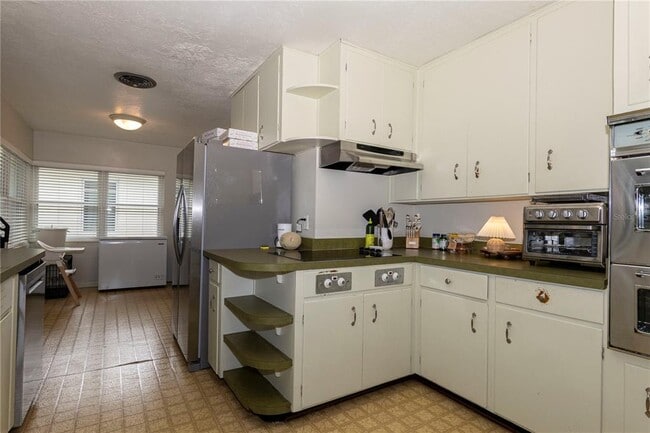 Building Photo - 1434 Roosevelt St