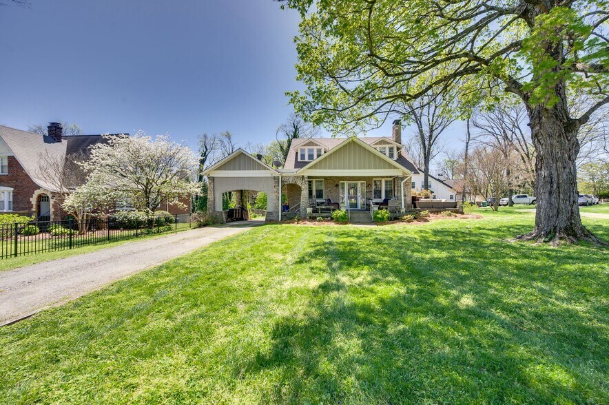 Building Photo - 4100 Granny White Pike