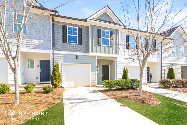 Building Photo - Modern 3-Bedroom Townhome