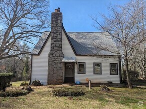 Building Photo - 2601 Semmes St