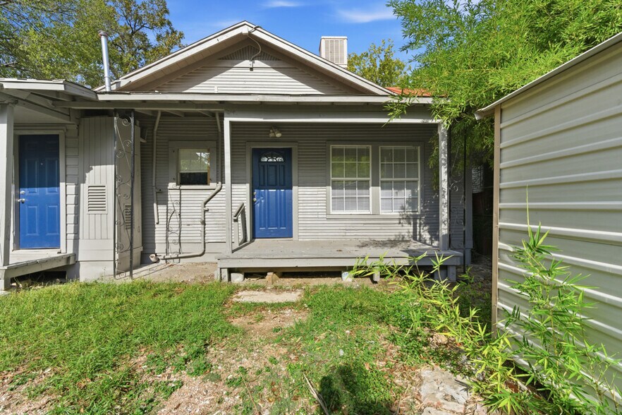 Building Photo - 314 West Cevallos-SI ID1363386P