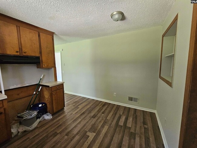 Building Photo - 3924 Trotter Rd
