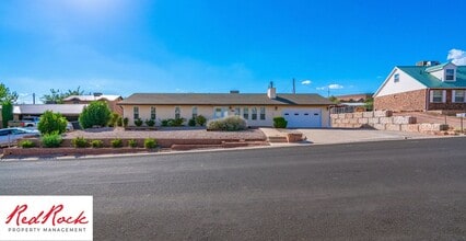 Building Photo - Bright & Spacious 3-Bed, 2-Bath Home in Wa...