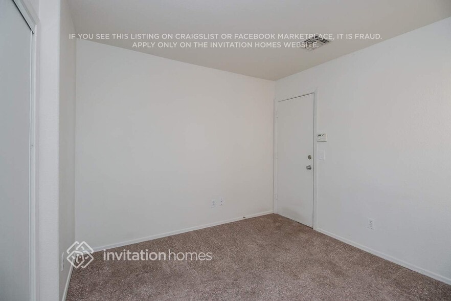 Building Photo - 1688 S Pinto Dr
