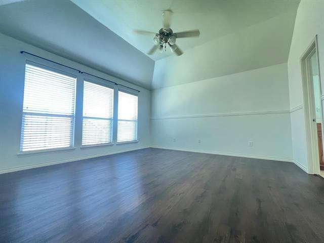 Building Photo - 1721 Nestledown Dr