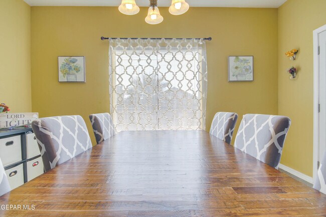 Building Photo - 14600 Christian Castle