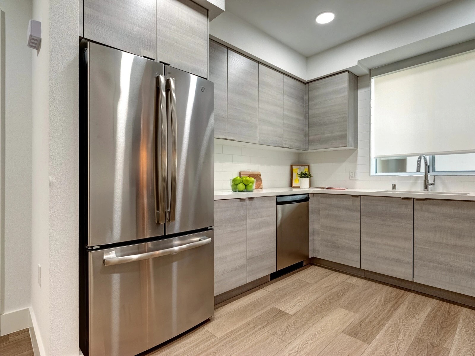 Building Photo - 1330 Federal Ave