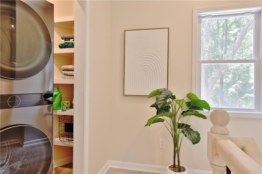 Building Photo - 2125 Clay Rd SW