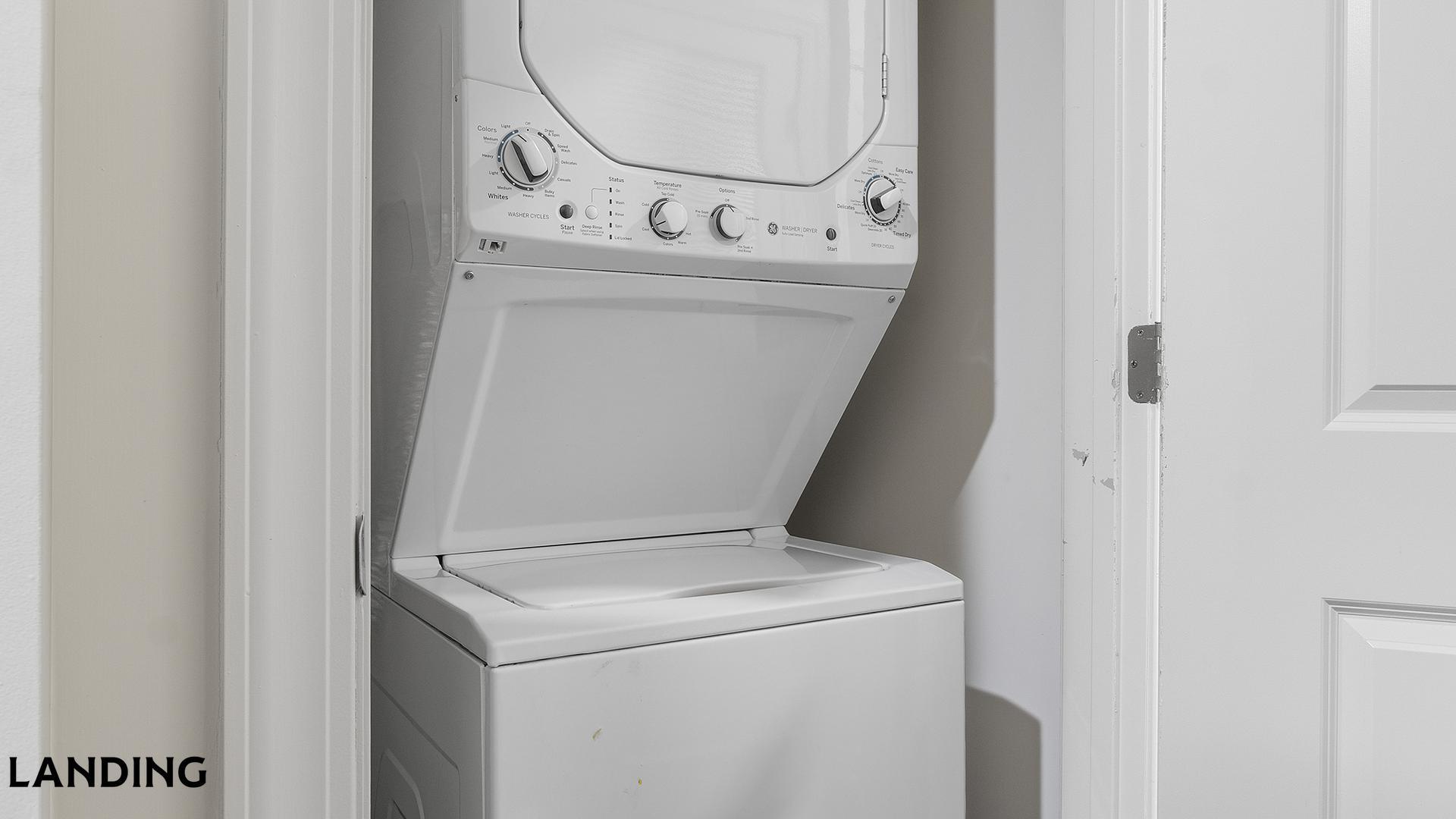 Building Photo - 2420 Peachtree Rd NW