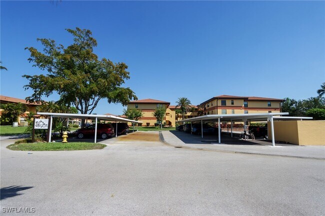 Building Photo - 6110 Whiskey Creek Dr