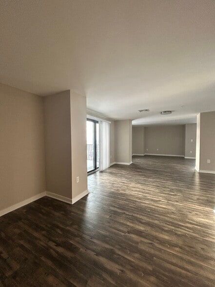 Building Photo - THE FAIRVIEW